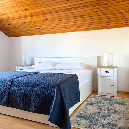 Maria * Biograd Na Moru