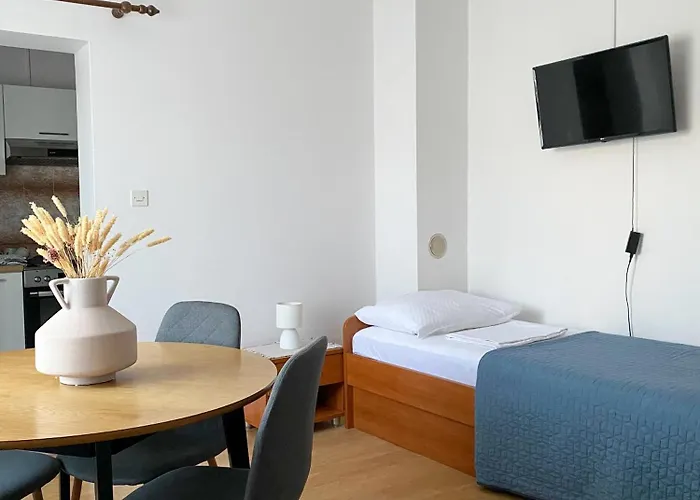 アパート Maria ビオグラード・ナ・モル