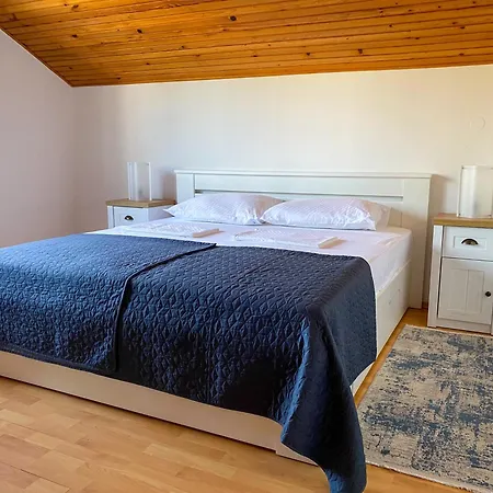 Maria * Biograd Na Moru