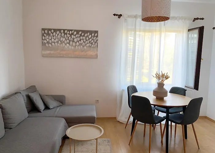 Maria Biograd Na Moru